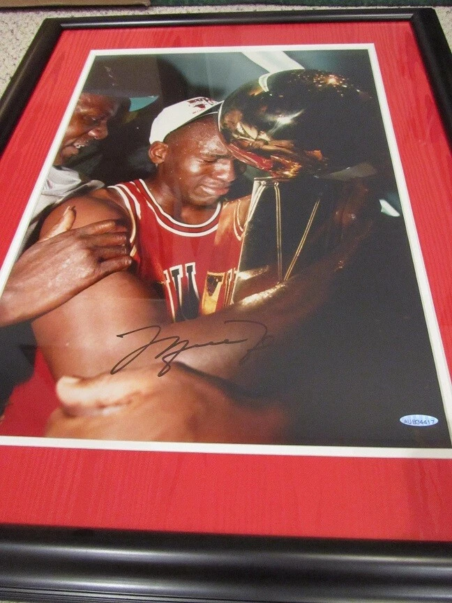 Michael jordan clearance crying trophy