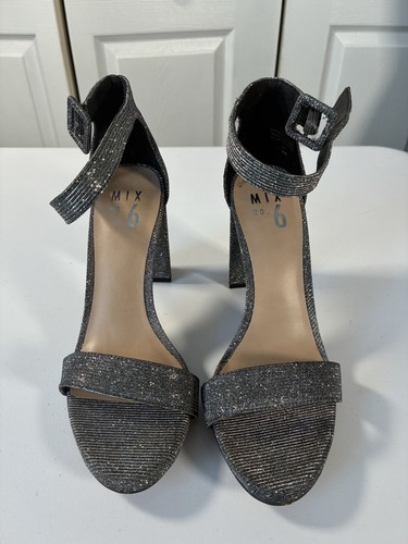 Mix No. 6 Sparkly Gray Heels Size 6M