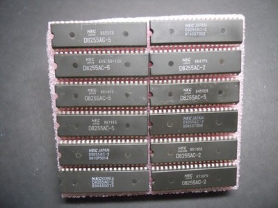 Lot of 12 - NEC D8255AC-2 & D8255AC-5 Peripheral Interface Controller