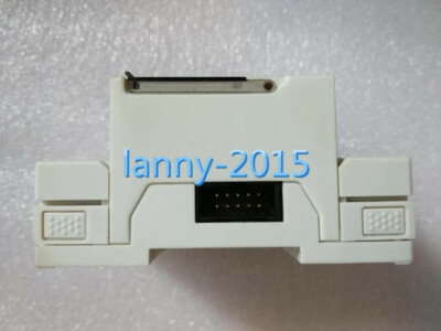 新品未使用　KEYENCE KL-8BXT 中古 KEYENCE キーエンス KL-8BXT 8点 ネジ端子台 2個