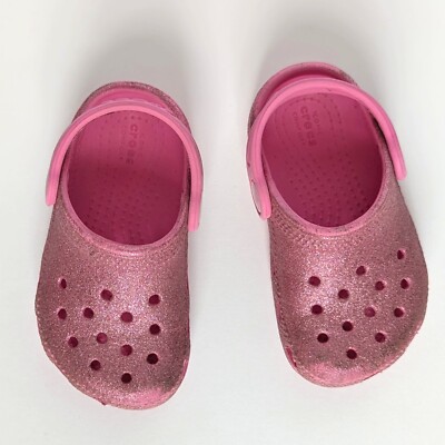 Crocs Pink Lemonade Glitter Big Kids Sz 6 Classic Clogs GUC  display picture 1