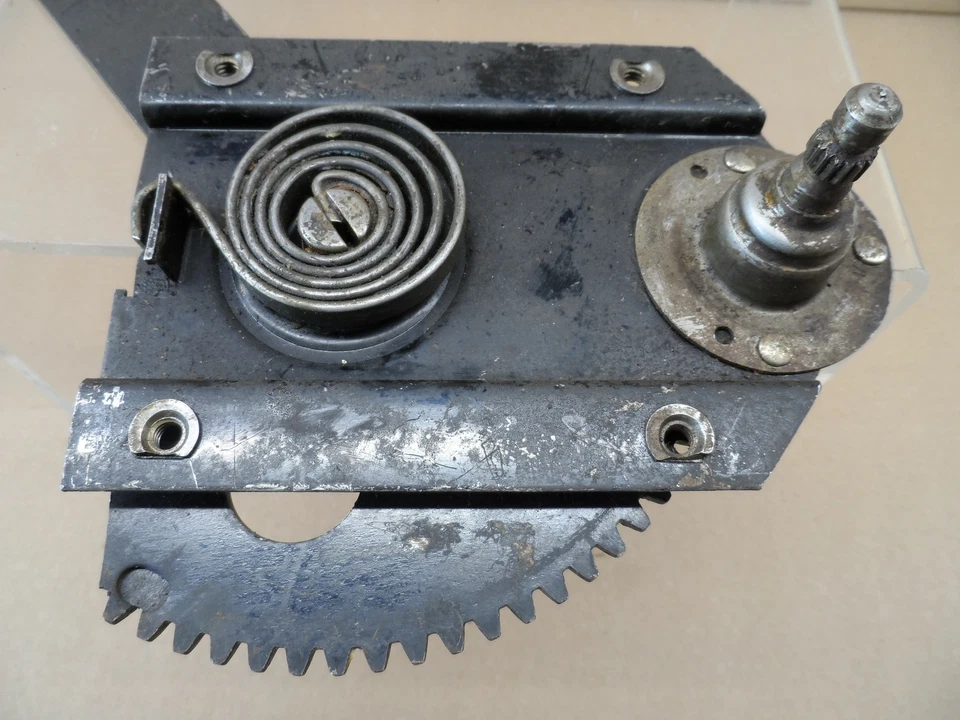 Regulador de ventana 1939 Cadillac 61 1940-41 Cadillac 62 41-47 Cadillac 63 4099913 Foto 2 de 4