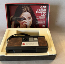 GAF POCKET CAMERA 22O CAMERA IN ORIGINAL BOX 110 FILM