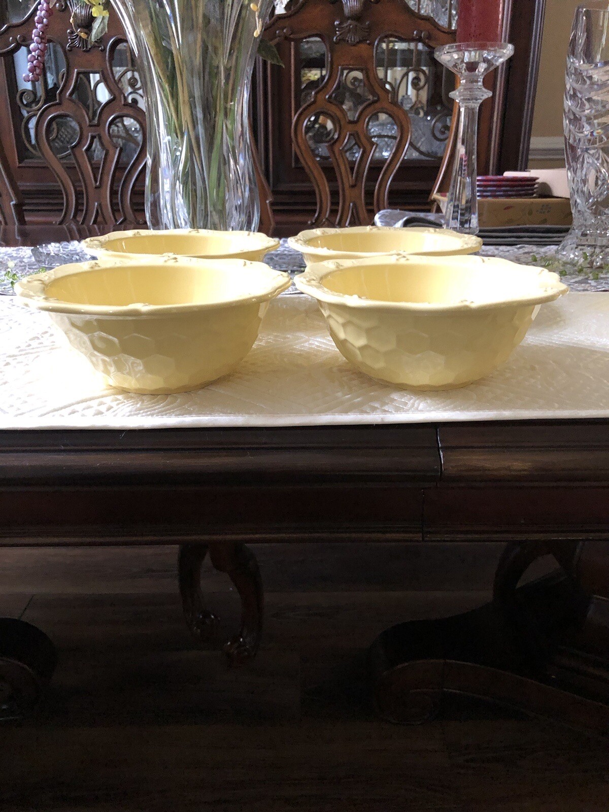 Temptations By Tara Beelieve Set Of (4) 18 Oz. Ceramic Soup/Dessert