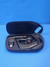 POLY Voyager Legend 50 UC   Bluetooth Headset Charging Case
