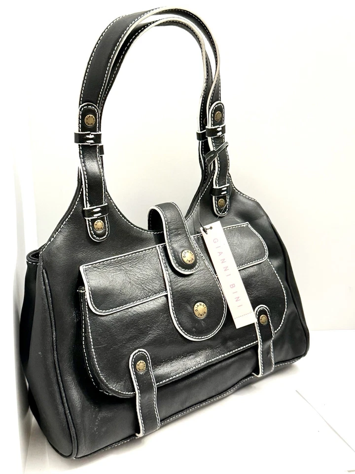 Bolsa/bolsa de ombro de couro preta Gianni Bini nova com etiquetas - Imagem 4 de 4