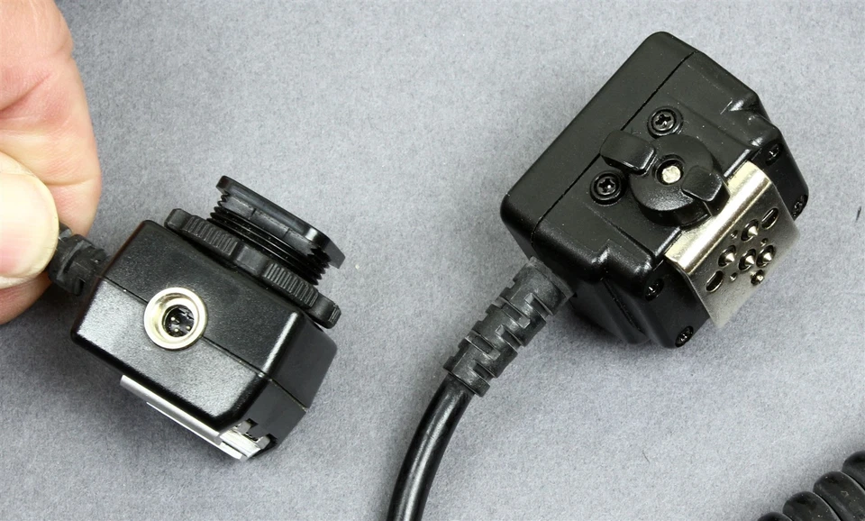 VIVITAR VIV-FC-NIK FLASH CORD Off-Camera ETTL for NIKON Cameras 1 Meter Long - Image 3 of 4