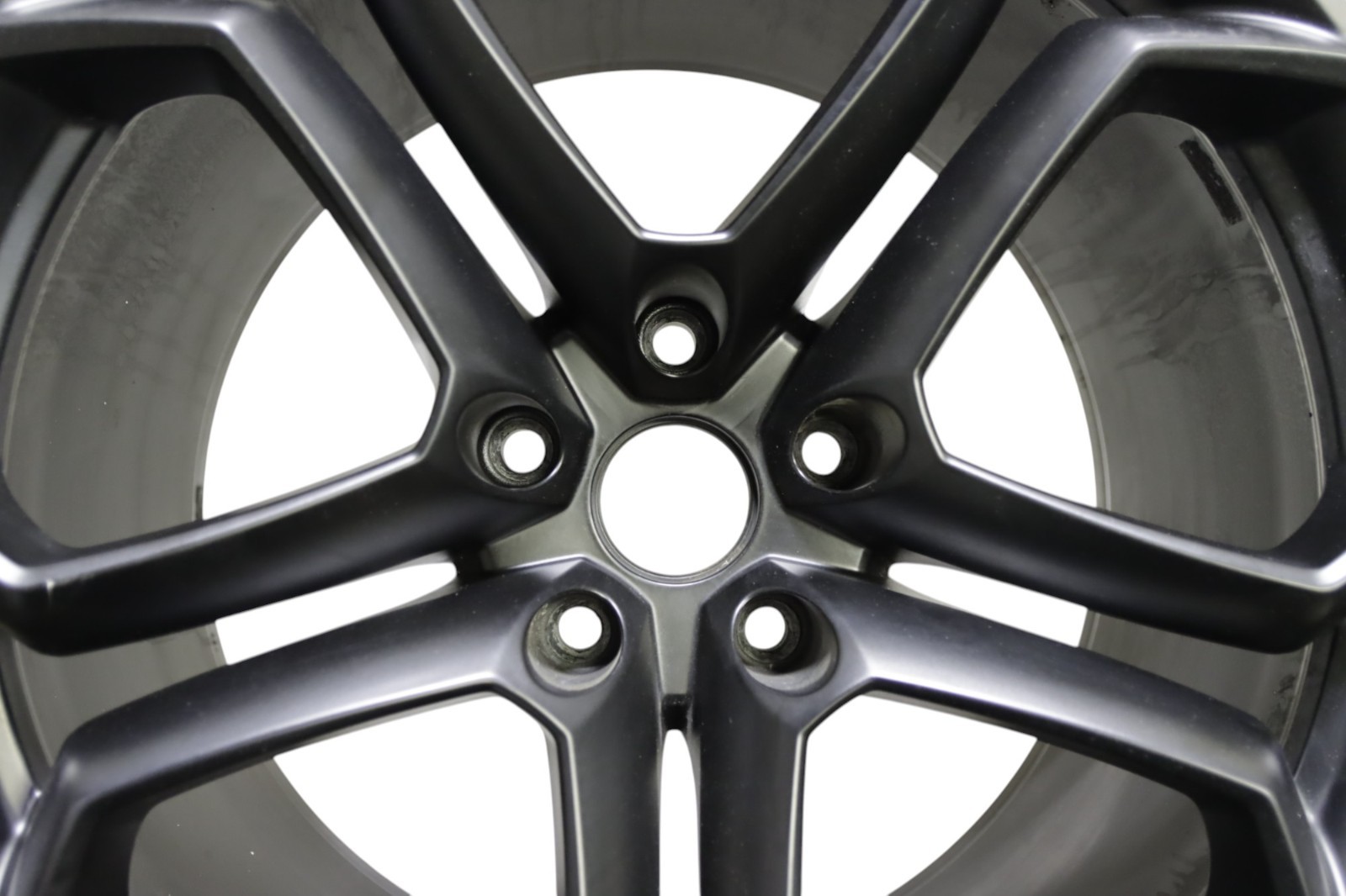 Lamborghini Aventador 20 Inch 20 x 12 Original Rear Wheel 2012 - 2016 OEM