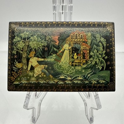 Vintage Russian Wooden Lacquer Box Hand Painted Signed; Fairy Tale Design 3x4.5 