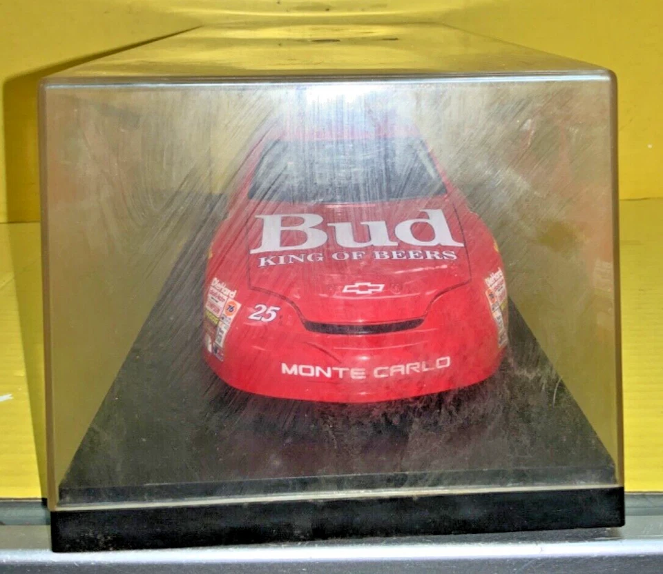 ERTL American Muscle NASCAR Bud 'King of Beers' #25 Ken Schrader 1:18 w/ Case - Image 3 of 4