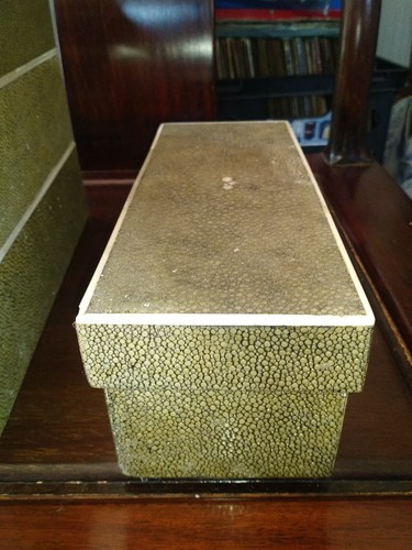 Vintage Authentic R & Y AUGOUSTI Paris Trinket Jewelry Box Stingray Leather - Picture 13 of 22