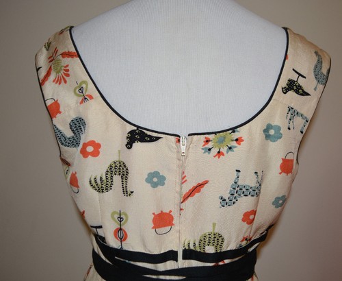 10 Anthropologie Whimsical Eastern European Animal Chicken Horse Blouse Top - Picture 8 of 9