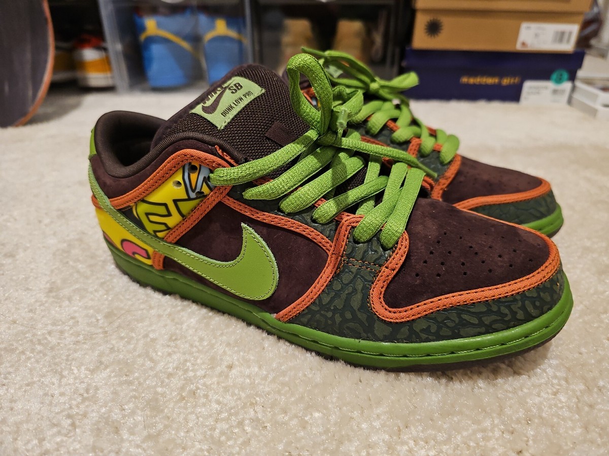 Nike Dunk Low PRM DLS Sb Qs De La Soul Size 8 | eBay Nike Dunk Low PRM DLS Sb Qs De La Soul Size 8 | eBay