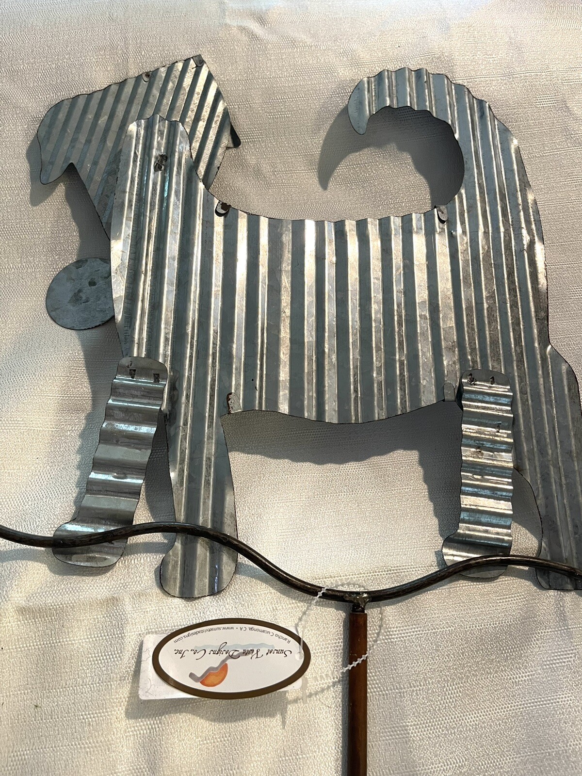 Picture 2 of 3
