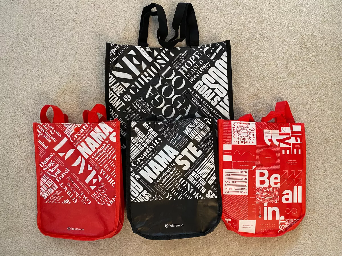 LOT OF 4 LULULEMON REUSABLE SHOPPING TOTE BAGS BLACK RED SMALL & LARGE