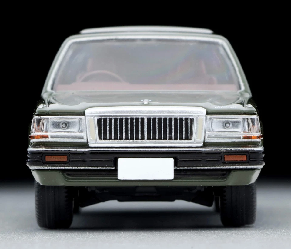 Винтажный фургон Nissan Cedric Neo 1:64 LV-N223a ограниченного выпуска Tomica - Изображение 3 из 4