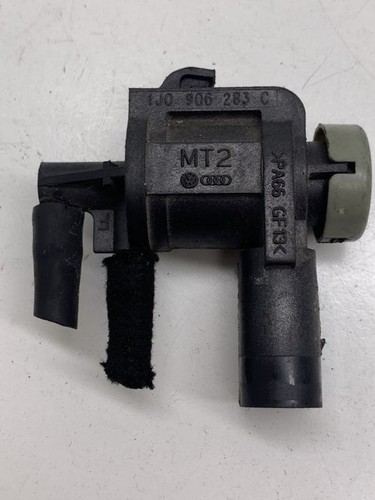 Volkswagen Golf IV 2002 Diesel 81kW Turbolader Druckwandler Magnetventil DRA8967