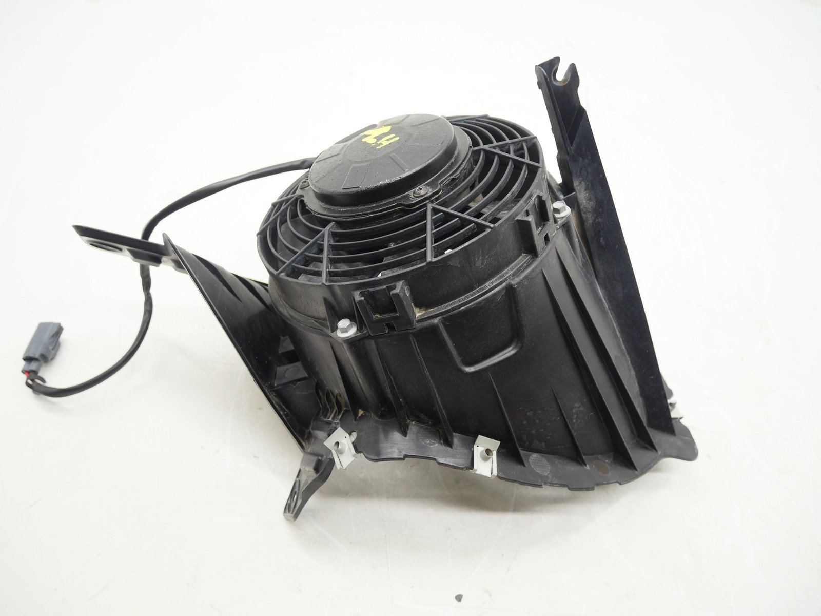 Used Rear Driver Auxiliary Cooling Fan Motor 2016-2021 McLaren 570S Duct LH OEM