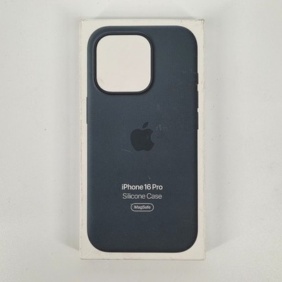 Genuine Apple iPhone 16 Pro Silicone Case w/MagSafe - Lake Green
