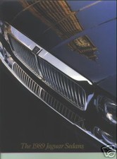 1989 Jaguar Sedans Deluxe Sales Catalog