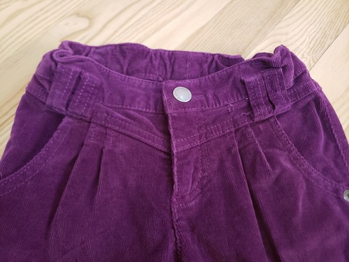 Pantalones de pana Capri UNITED COLORS OF BENETTON para niñas nuevos sin etiquetas - Imagen 4 de 7