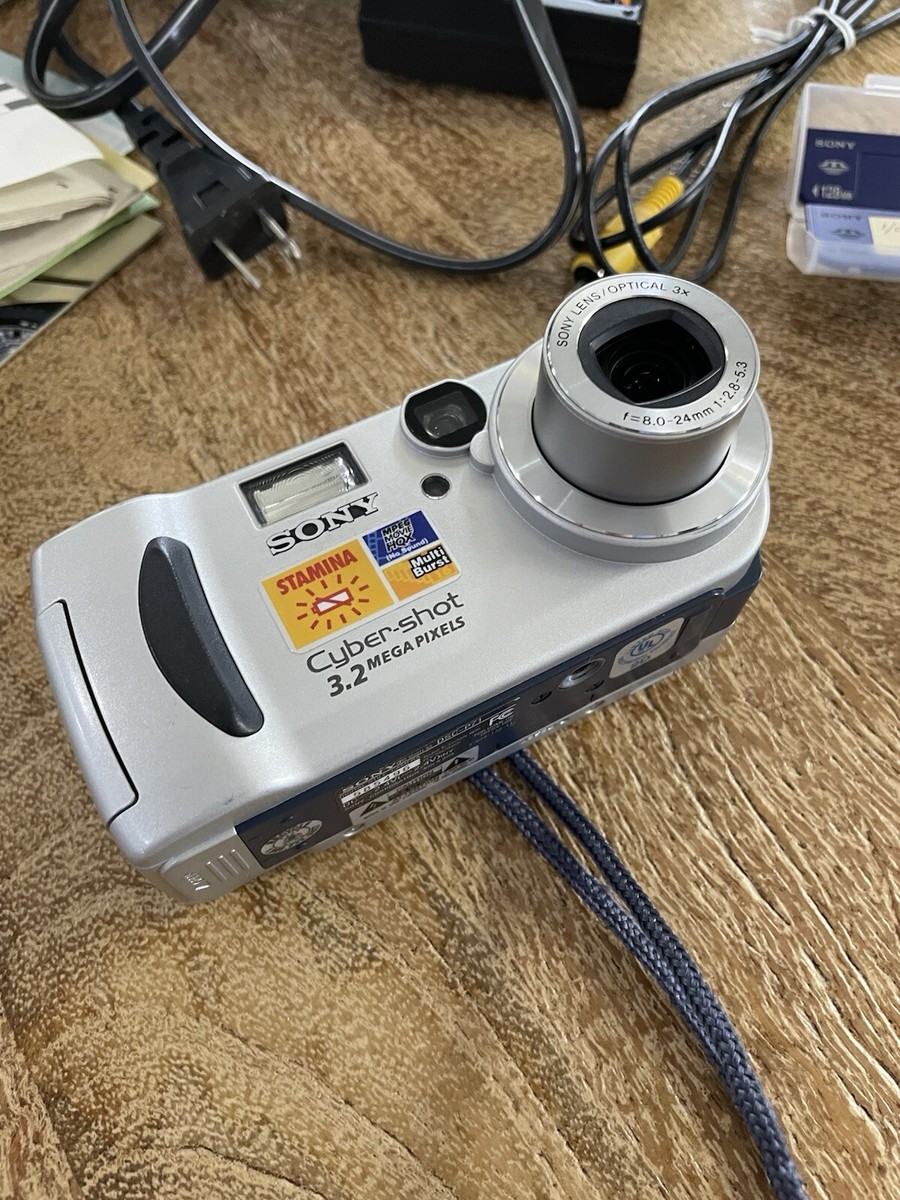 Sony Cyber-shot DSC-P71 3.2 MP Digital Camera 6X Zoom Multi