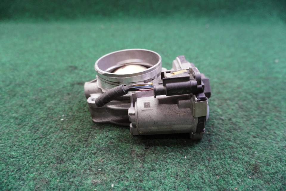 Chevrolet Traverse 2017-2018 carrocería del acelerador 3,6 L 12670981aa OEM Foto 2 de 4