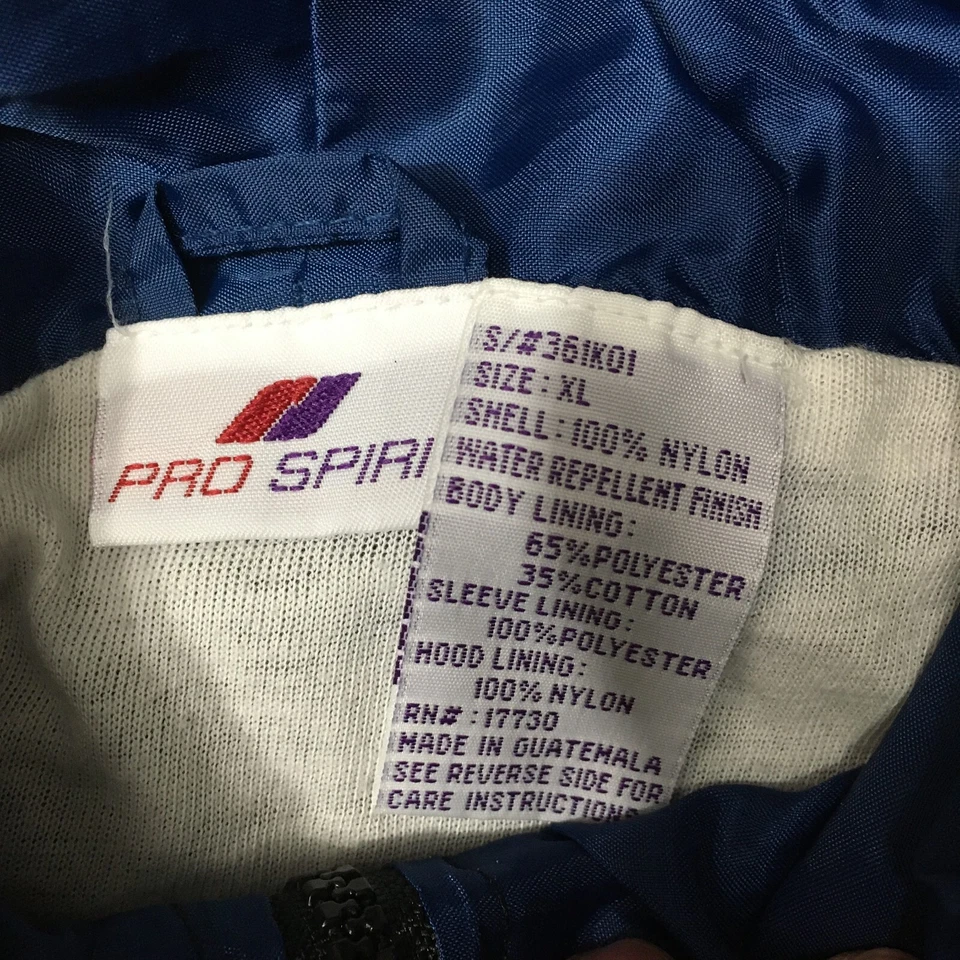 Chaqueta cortavientos de colección cremallera completa años 80 90 nailon rayas azul rojo blanco negro Foto 3 de 4