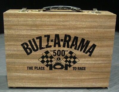 RARE Genuine BUZZ-A-RAMA 500 Brooklyn NY WOOD SLOT CAR Pit Box CASE VINTAGE 1/24