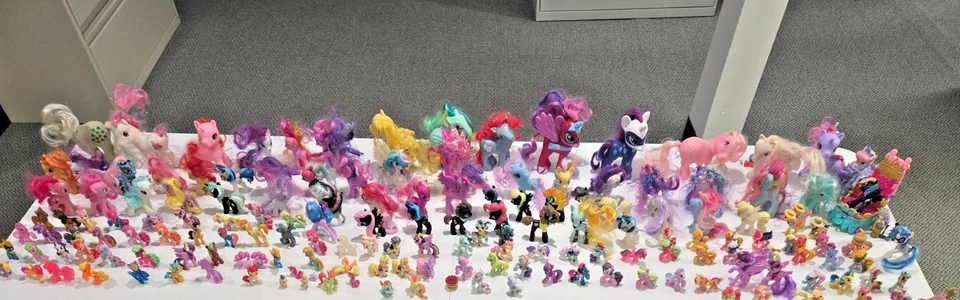 LOTE DE 150 + FIGURAS MY LITTLE PONY -- PRINCIPIOS DE 1980 A 2010 -- GENERACIONES 1-4 Foto 2 de 4
