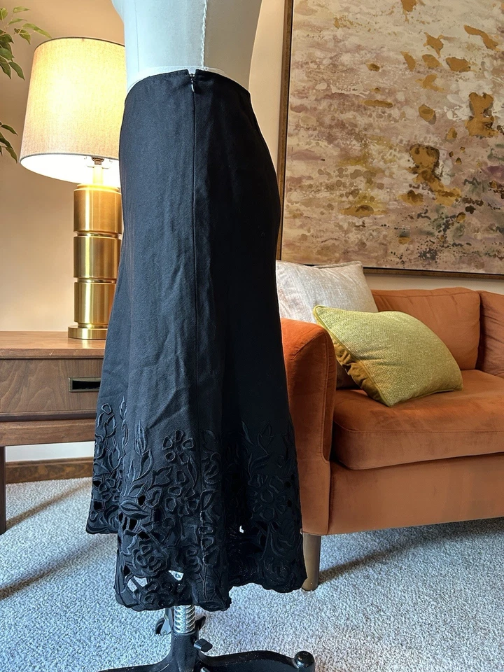 Lafayette 148 Women's 100% Linen Black a-line Embroidered Laser Cut Skirt Sz6 - Image 4 of 4
