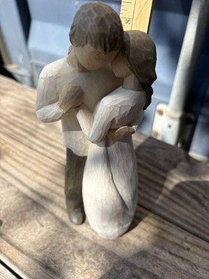 Willow Tree  promises 2000 Figurine 8 3/4  Tall