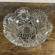 SPARKLING ANTIQUE AMERICAN BRILLIANT PERIOD, DEEP CUT CRYSTAL, EIGHT INCH BOWL