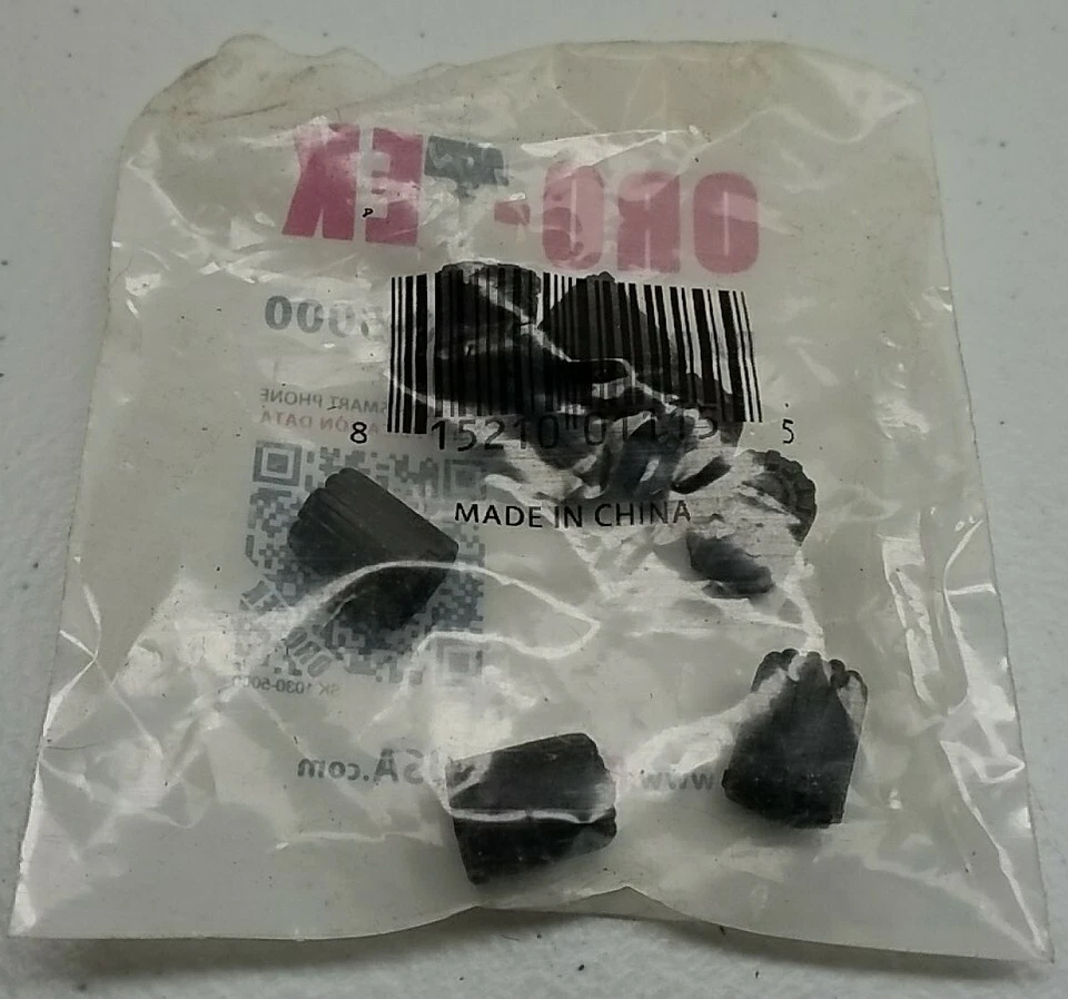 1030-5000 Oro-Tek Quantity Of 8 Tire Valve Stem Caps 1030-5000 Valve Stem Caps - Image 2 of 3