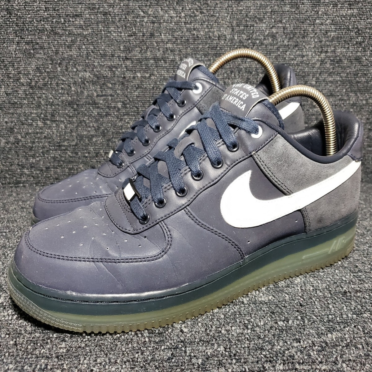 air force 1 medal stand