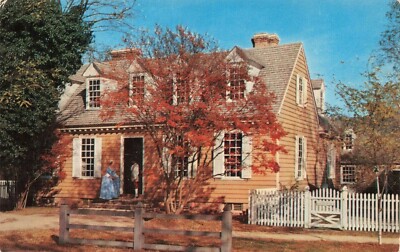Postcard Brush Everard House Williamsburg Virginia 
