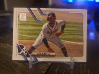 2021 Topps Series Ozzie Albies Advance Stat #87/300