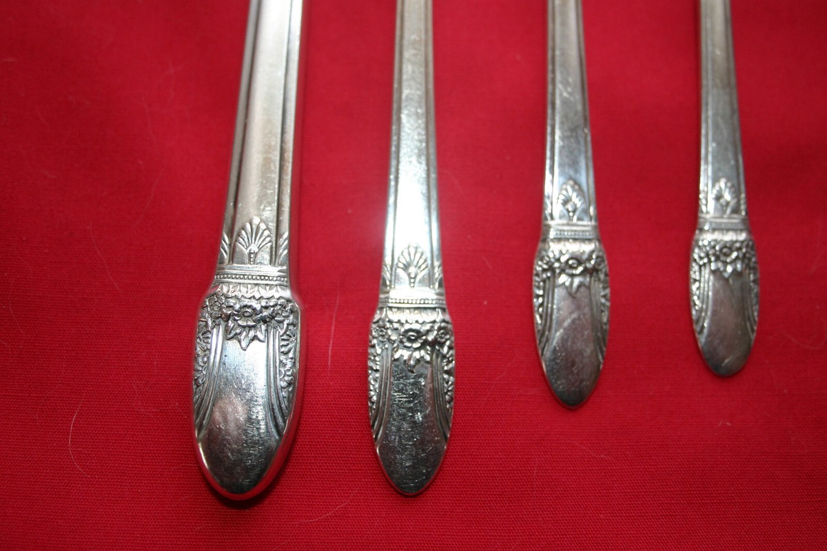 1847 Rogers Bros FIRST LOVE International Silver Plate EUC