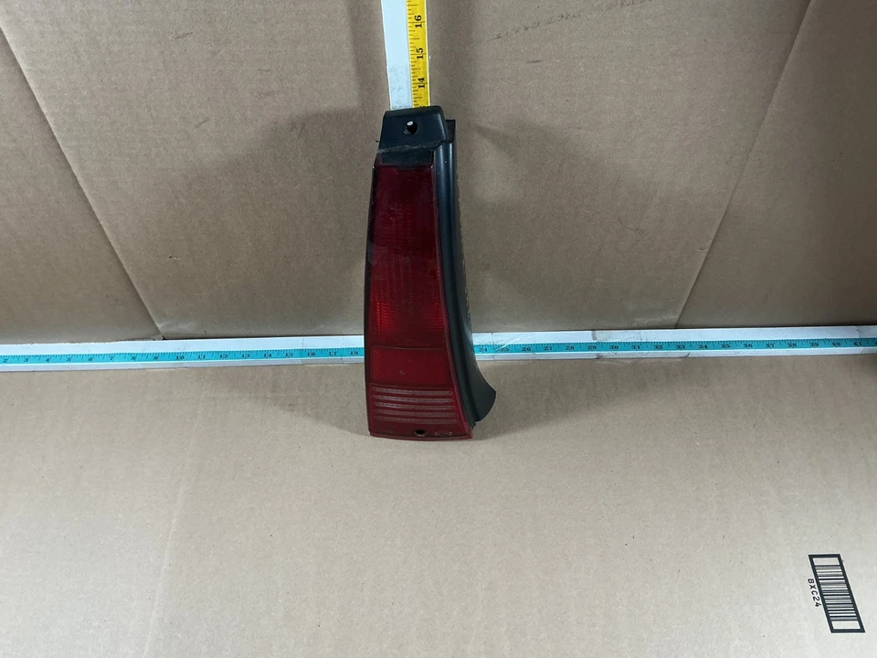 Conjunto de luz trasera izquierda del lado del conductor Mercury Sable Wagon 1986-1991 Foto 4 de 4