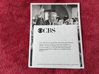 DANNY KAYE five original press photos kissing Academy Award +SKOKIE — photo 3