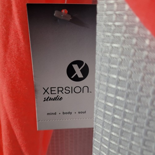 XL Xersion Blouse, Partial Open Back - Picture 2 of 6