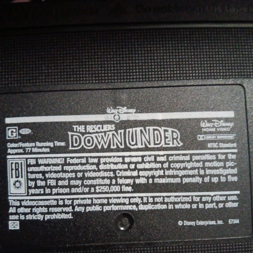 The Rescuers; Down Under (VHS, 2000, Gold Collection Edition) Walt Disney - Image 4 of 4