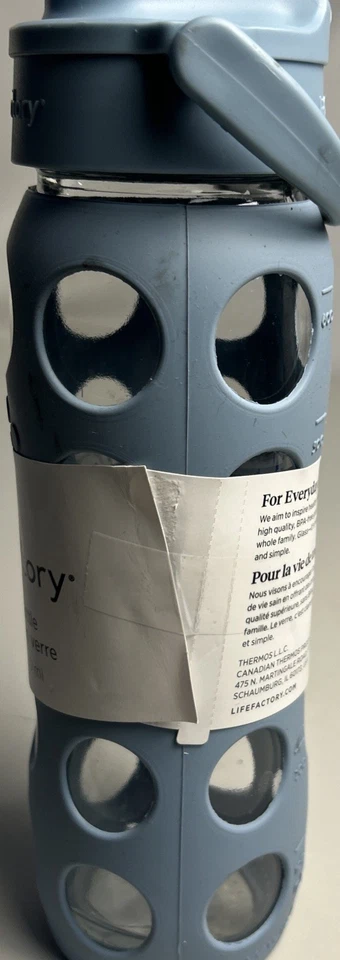 22-Ounce Glass Water Bottle with Active Flip Cap and Protective Silicone Sleeve - Image 4 of 4