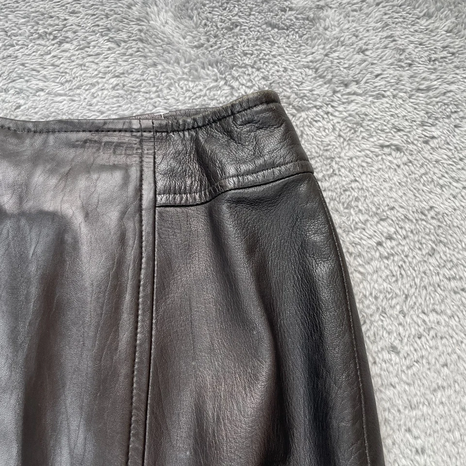 Falda Danier vintage para mujer 6 lápiz de cuero negro mini abertura trasera hecha en Canadá Foto 4 de 4