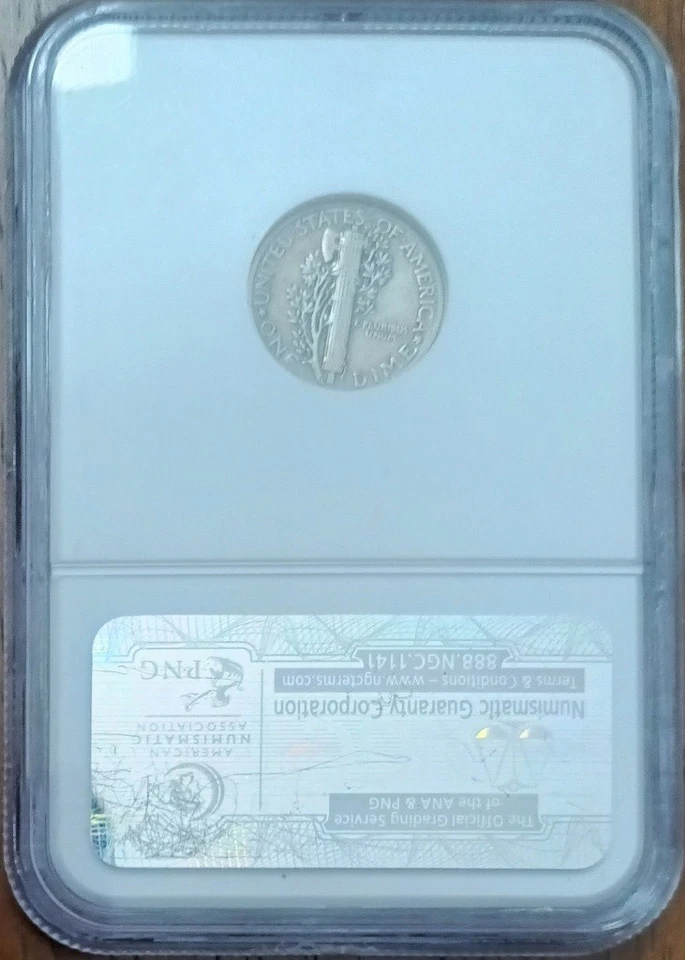 1942/1 Liberty Head ("Mercury") dime, NGC VF-30, classic US overdate - Image 4 of 4