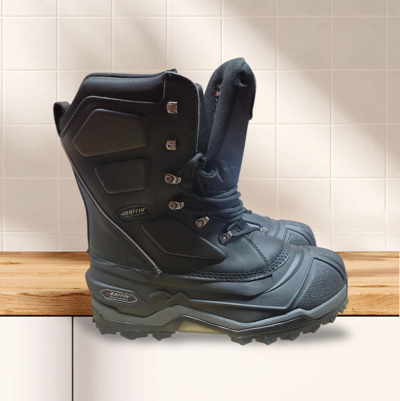 EXCELLENT CONDITION Baffin Evolution Black Winter… - image 1