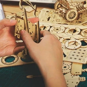 3D Wooden Puzzle Airship Model Kit