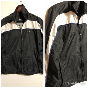 nike wind coat