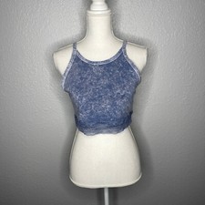 women's Colsie Large Blue crop top pre-owned