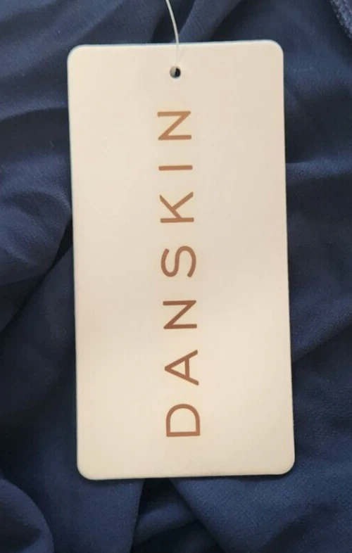 Falda envolvente Georgette azul marino talla pequeña (4-6) Danskin para niñas nueva con etiquetas Foto 3 de 4